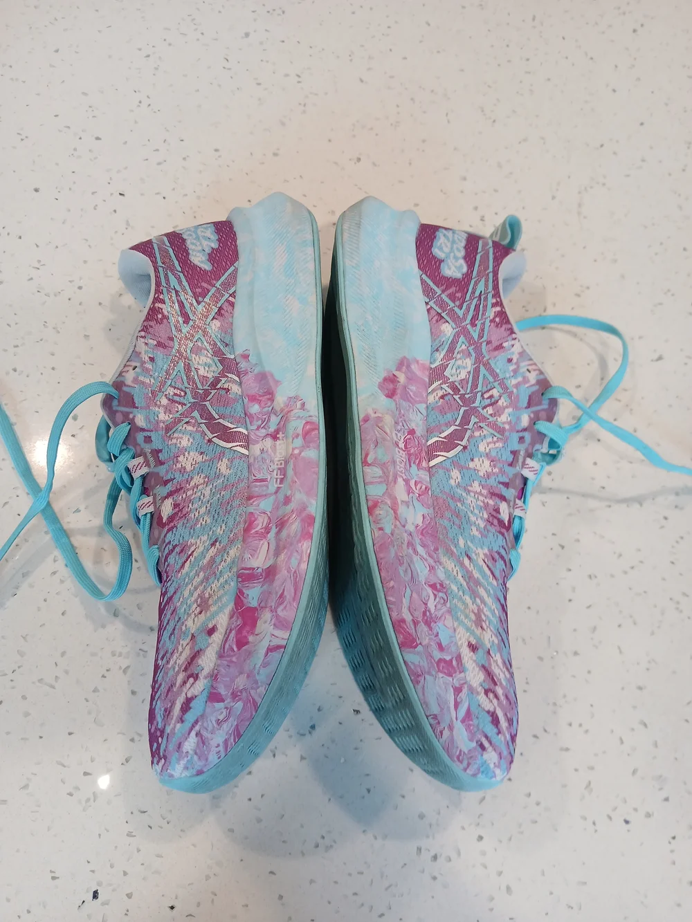 ASICS Women's Fuchsia and Aqua Athletic Running Shoes Sz 11